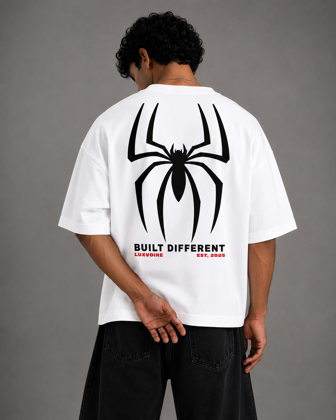 LUXVÓIRE "Phantom" Oversized Tee